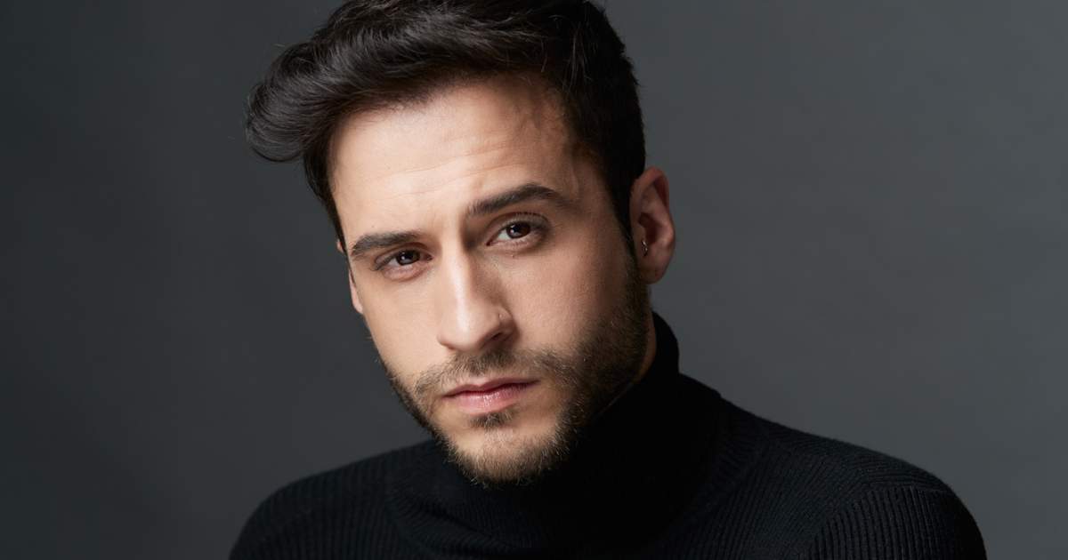 Adrián López