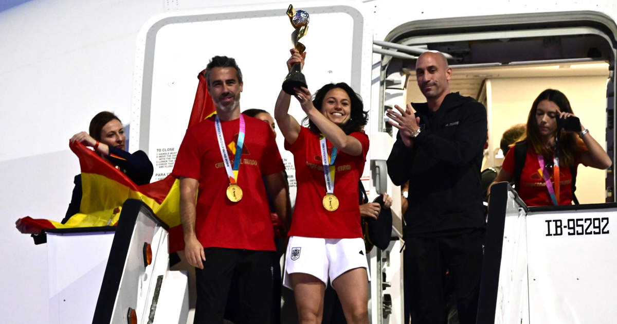 Así ha sido la celebración de las campeonas del Mundo en España