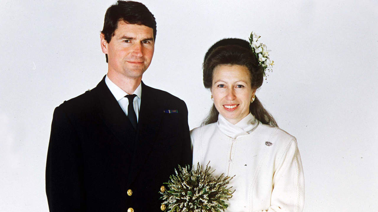 La segunda boda de Ana de Inglaterra que le costó un disgusto a su madre,  la reina Isabel II, image size:1280x720