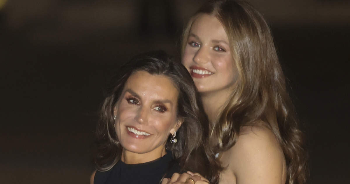 La decisión que podría tomar la princesa Leonor de forma inmediata y que  Zarzuela ya 'sufrió' con la reina Letizia