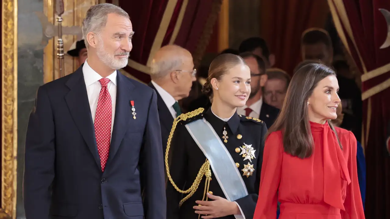 Un experto francés en Casa Real califica a la princesa Leonor en el Día de  la Hispanidad con una única palabra