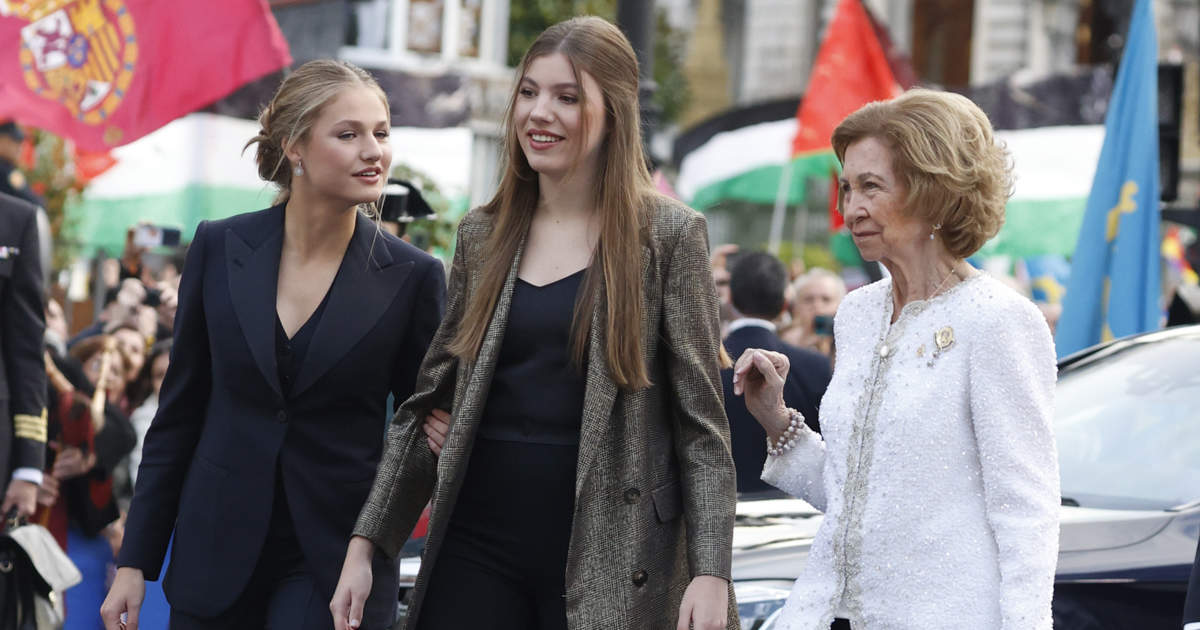 La verdadera influencia de la reina Sofía sobre la princesa Leonor y la  infanta Sofía que no hace gracia a Letizia