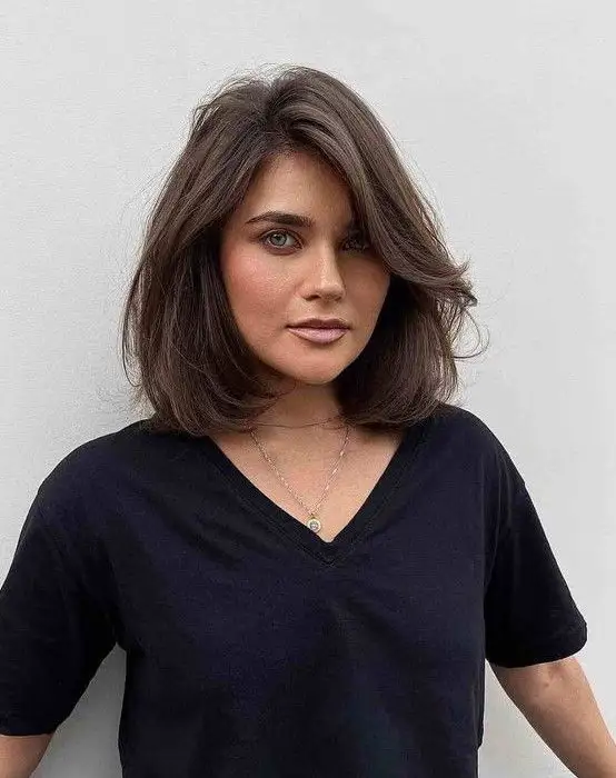 10 cortes de pelo con flequillo largo que dulcifican el rostro y tienen ...