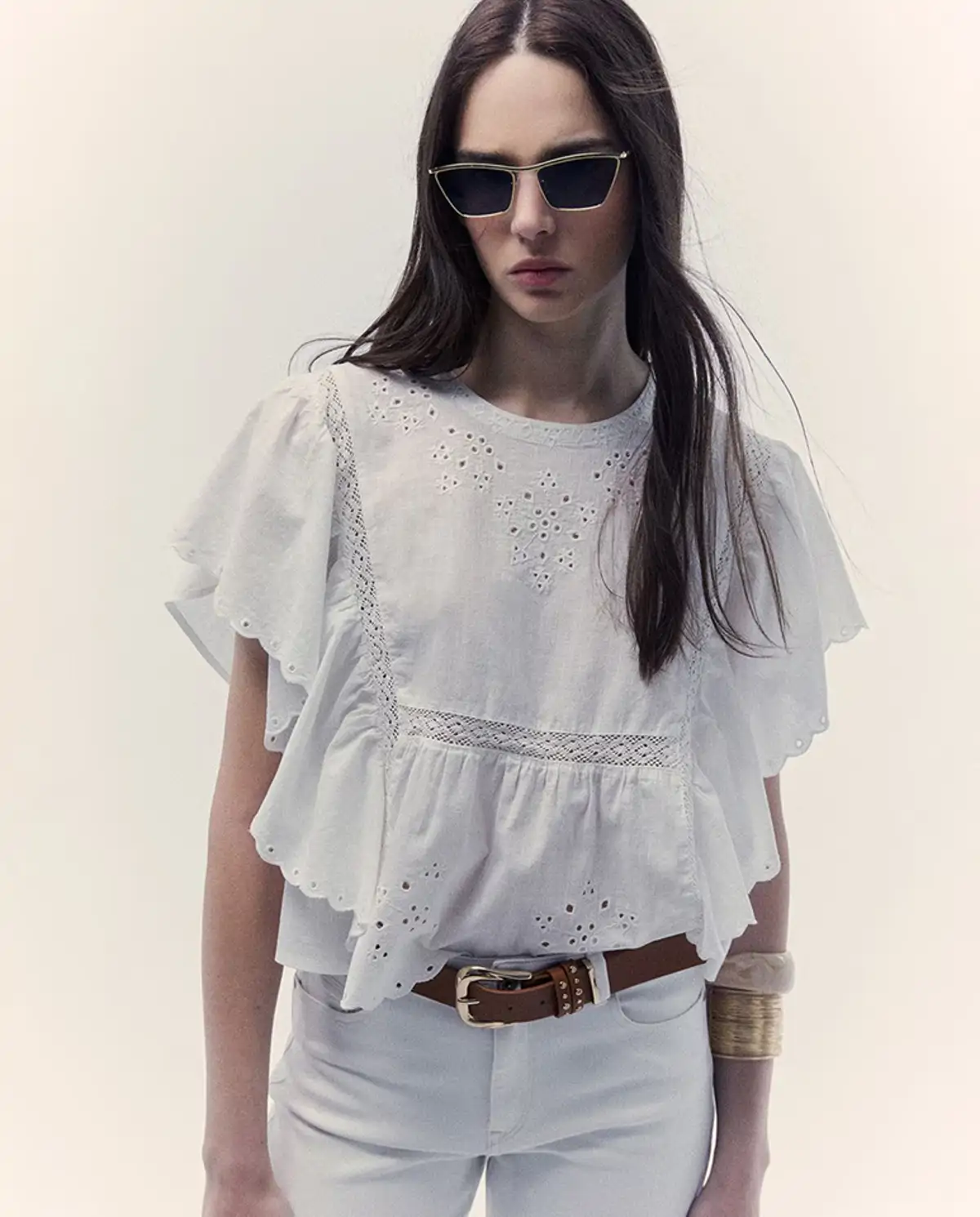 10 blusas holgadas de Sfera para elevar cualquier look de vaqueros:  estilosas, favorecedoras y un toque boho, image size:1200x1490