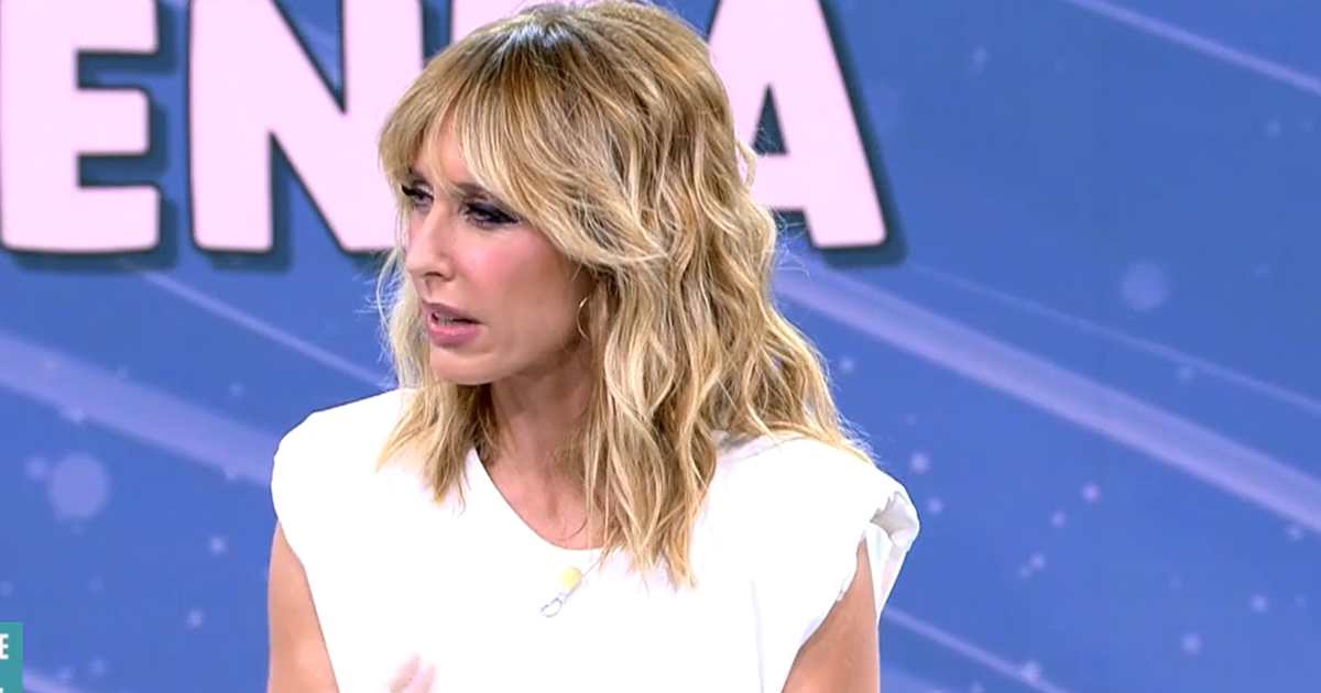 Emma García no se corta con un feroz reproche a Miguel Frigenti en su estreno como colaborador de 'Fiesta': “Me has criticado”