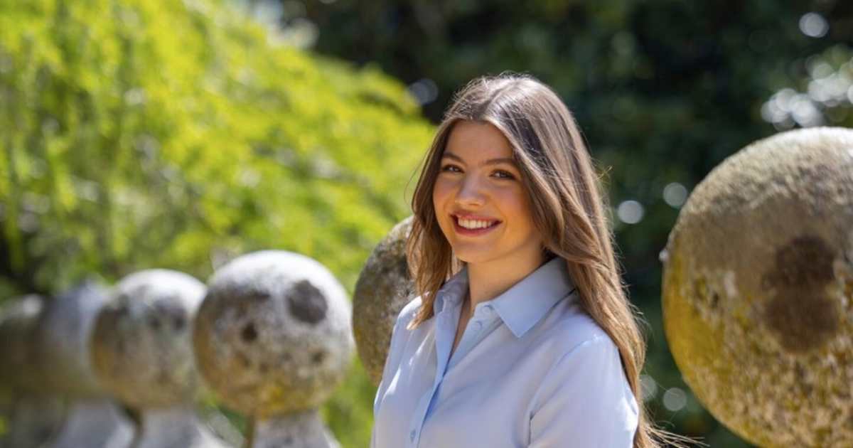Pilar Eyre, experta en Casa Real, advierte sobre la infanta Sofía: "Una  amiga mía la vio hace un par de meses saliendo de la tienda Mango de Rambla  Catalunya en Barcelona"
