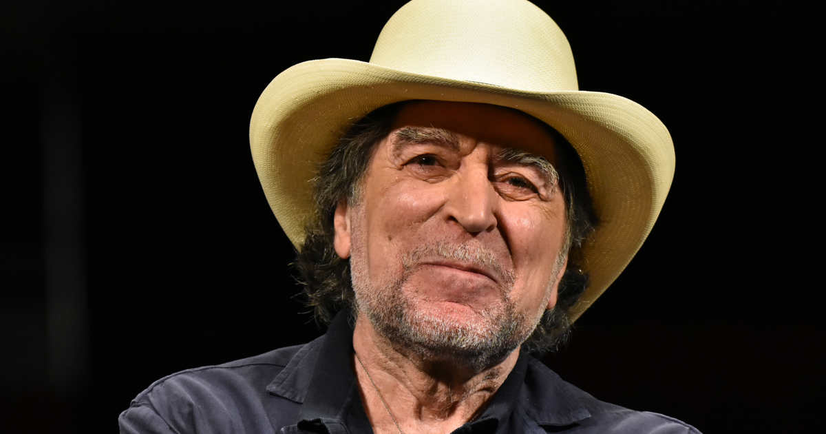 Joaquín Sabina (76 años) se sincera: “No se freír un huevo porque soy de  otra generación. Tampoco sé conducir un coche, ni tengo móvil, ni sé lo que  es Internet”