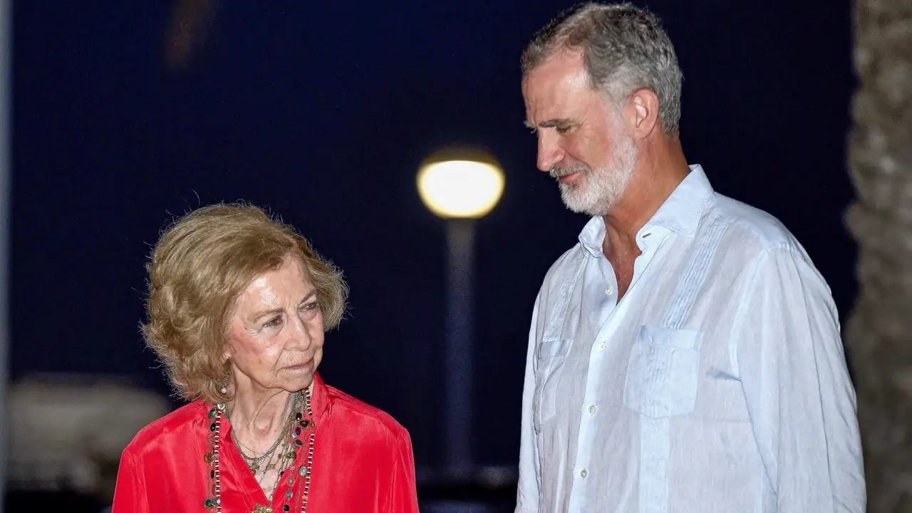 La cuenta pendiente del rey Felipe con su madre, la reina Sofía: una  decisión que, por ahora, ha quedado en el olvido