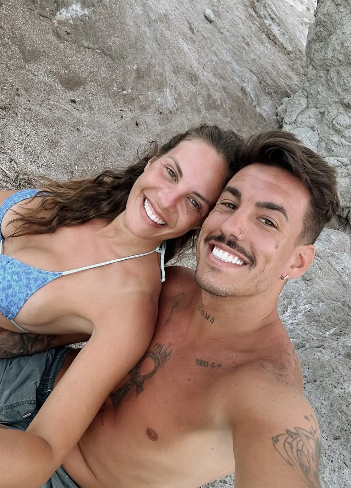 Jessica Bueno se rompe en pleno directo de 'Supervivientes All Stars 2' al  recordar a Luitingo: "Me recuerda mucho a la historia que yo viví"