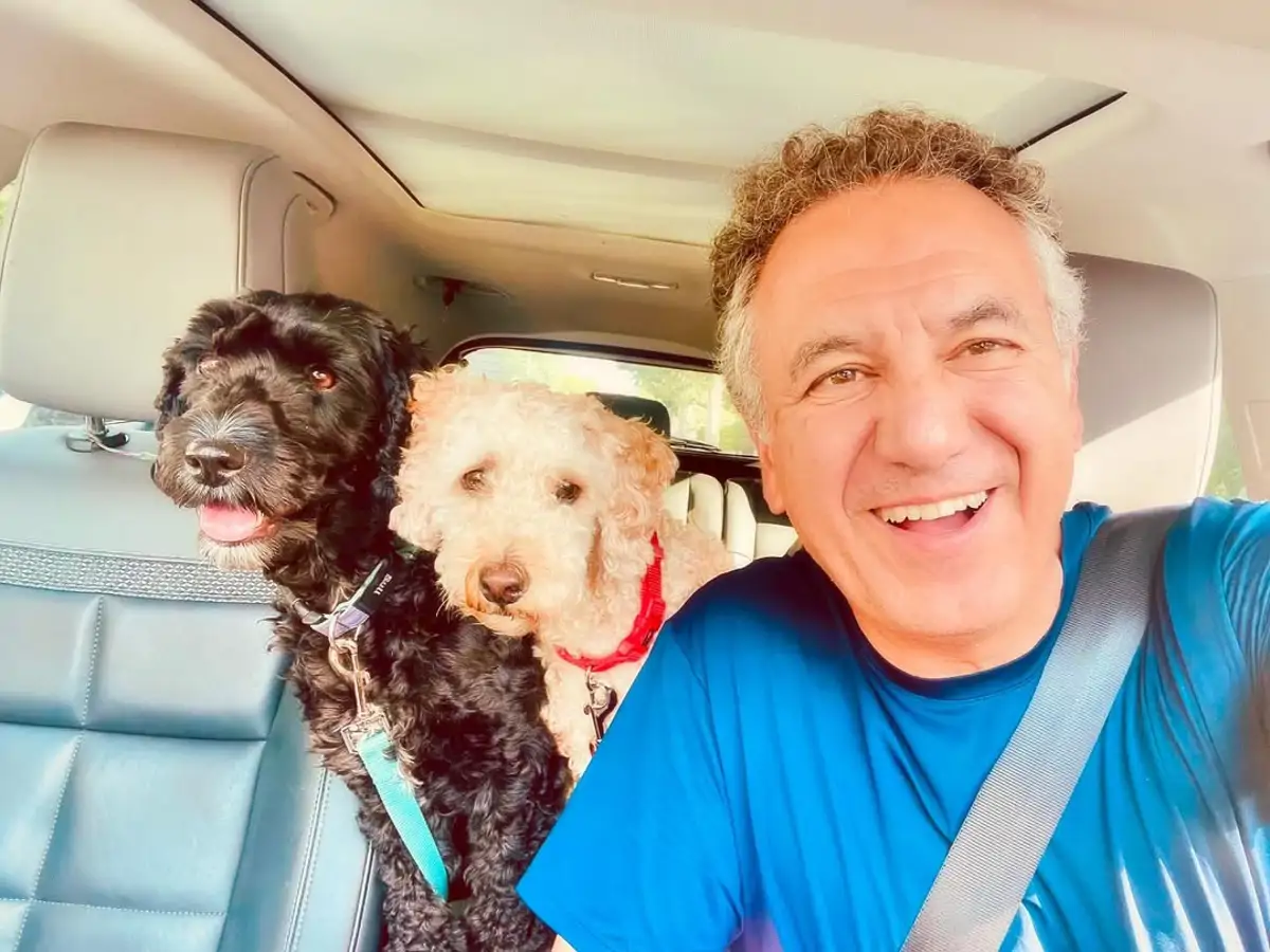 El hijo de Roberto Brasero aparece por primera vez en televisión: "Tiene los rizos de su padre y el color de su madre"