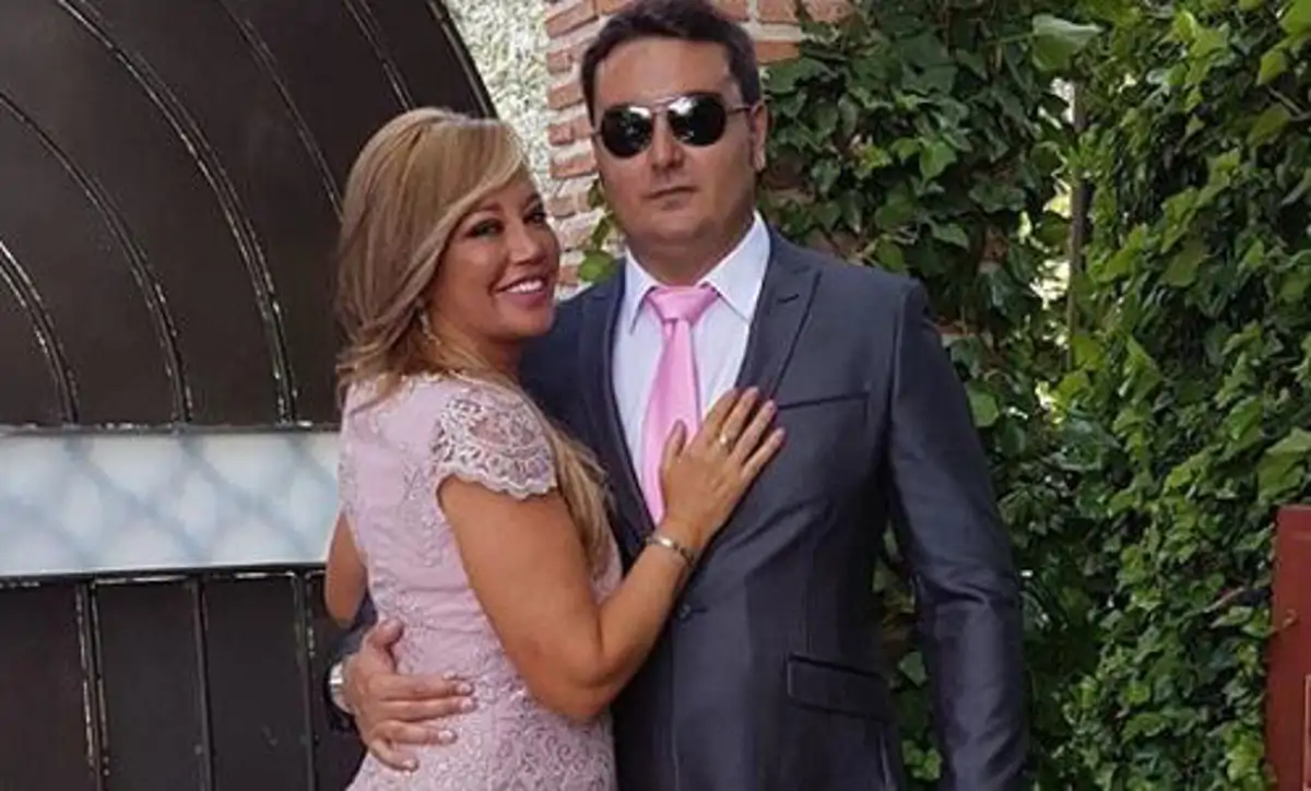 Belén Esteban aclara los rumores de separación con su marido Miguel Marcos