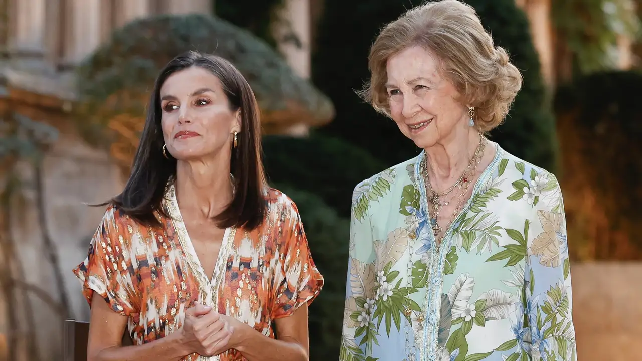 El rey Juan Carlos se pronuncia por primera vez sobre el polémico manotazo de Letizia a Sofía en Palma: "Resultó ser un desastre"