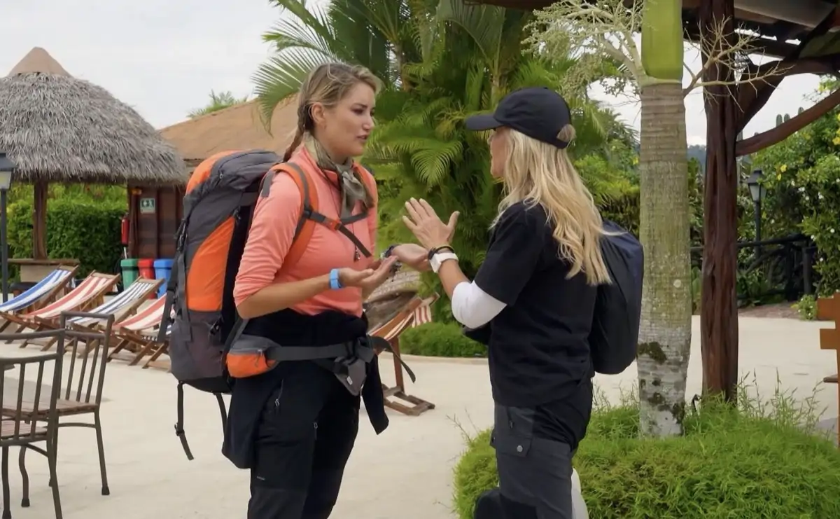 Alba Carrillo y Cristina Cifuentes