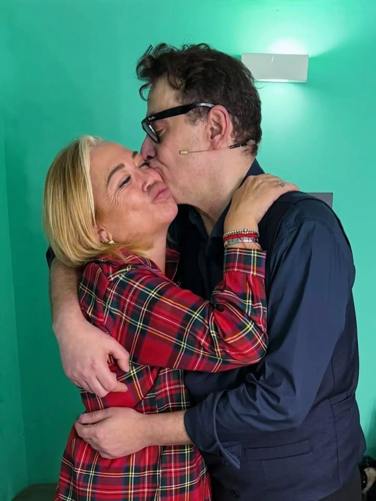 Belén Esteban hace amigos en 'Top Chef': su planazo junto a Mariano Peña y Luis Merlo