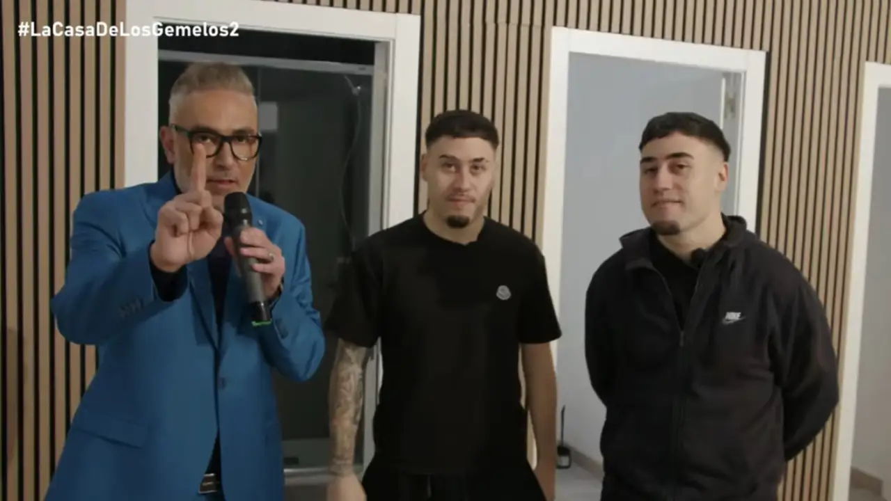 El motivo que ha obligado a suspender la gala de 'La casa de los gemelos 2' de forma fulminante