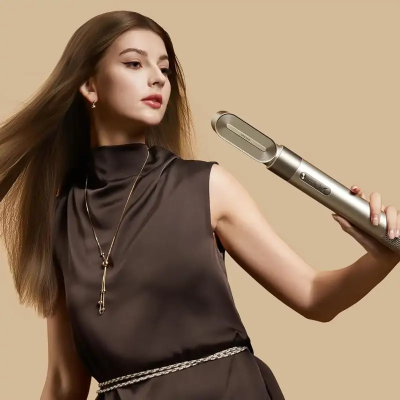 El moldeador de cabello, con efecto coanda, que será tendencia en 2026 porque alisa y crea ondas fácilmente, pero sin estropear el pelo (por 70€ menos)