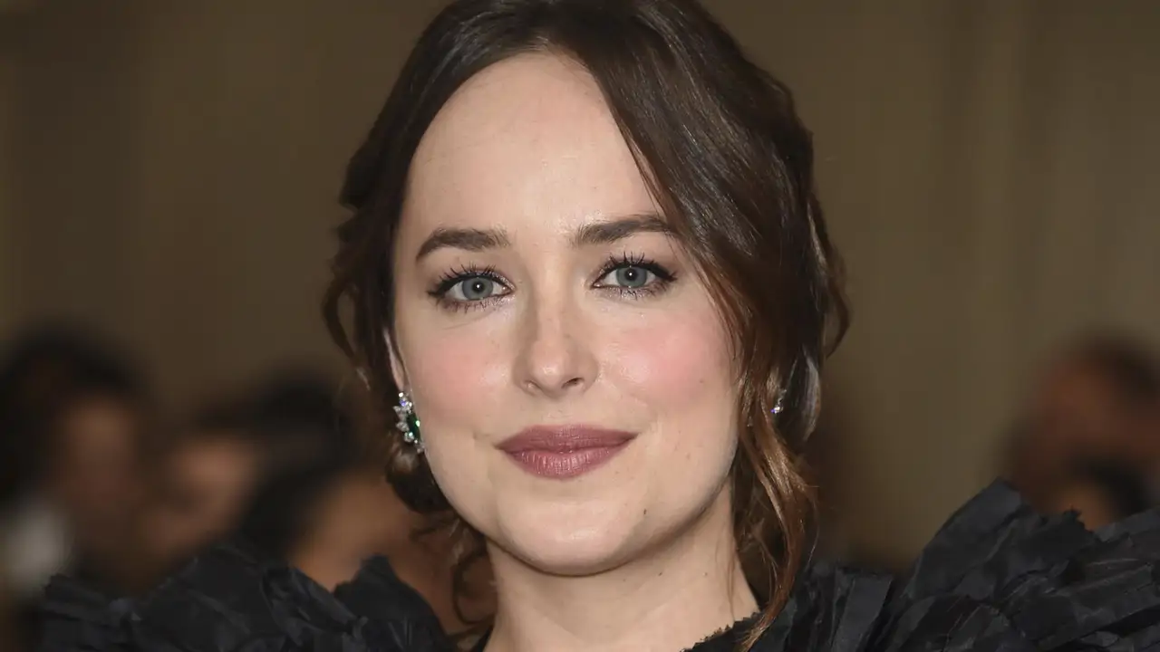 Ana Espejo, peluquera: &ldquo;Mi abuela y mi madre usaban jab&oacute;n casero para el pelo y en lugar de suavizante, vinagre diluido en agua&rdquo;