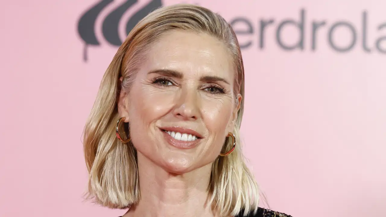 La crema de farmacia barata, con &aacute;cido hialur&oacute;nico y niacinamida, que adoran las mujeres de 50 a&ntilde;os porque difumina arrugas, ilumina e hidrata la piel (por solo 12&euro;)