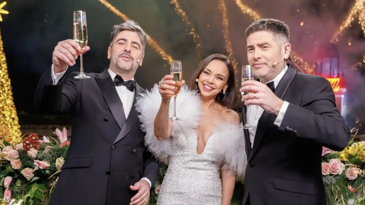 Los momentazos de las Campanadas 2025 con Chenoa, Cristina Pedroche, Xuso Jones y Estopa