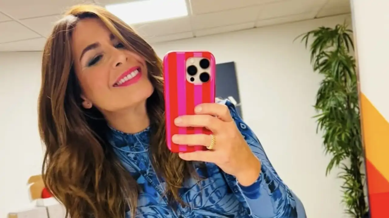 Skechers "liquida" (por 35&euro;) sus zapatillas con m&aacute;s brillo: c&oacute;modas, con cordones el&aacute;sticos y muy elegantes