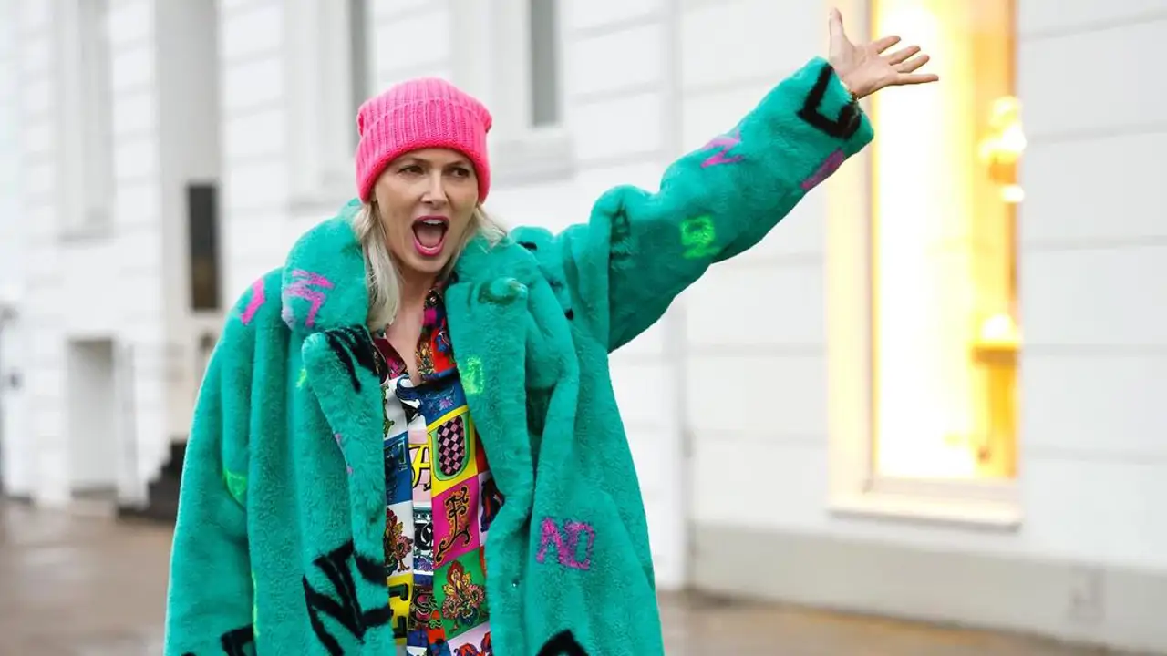 Skechers "liquida" las zapatillas ideales para caminar horas y horas sin que los pies o las articulaciones se resientan: elegantes, comod&iacute;simas y se quitan sin las manos