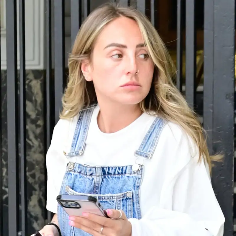 La entrevista de Roc&iacute;o Flores en '&iexcl;De Viernes!': &ldquo;O me iba del pa&iacute;s o comet&iacute;a una locura, pero opt&eacute; por sobrevivir&rdquo;