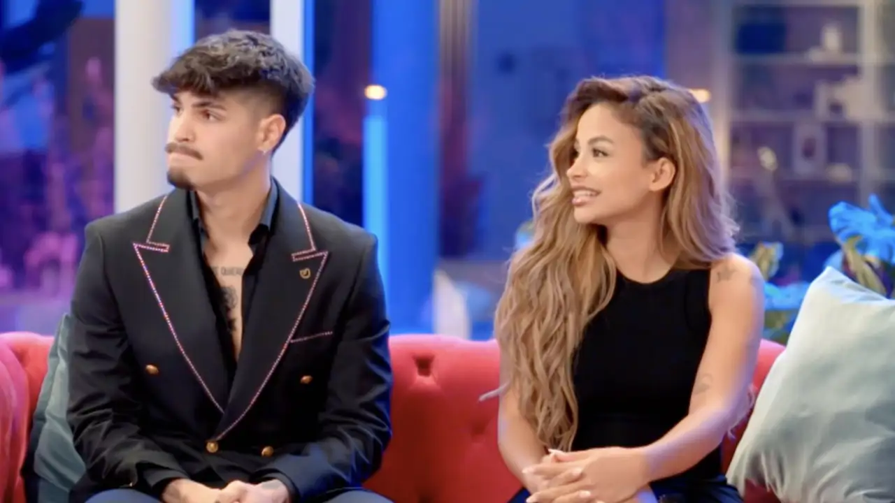 Mayeli y Álvaro por fin confirman embarazo y revelan en qué punto está ...