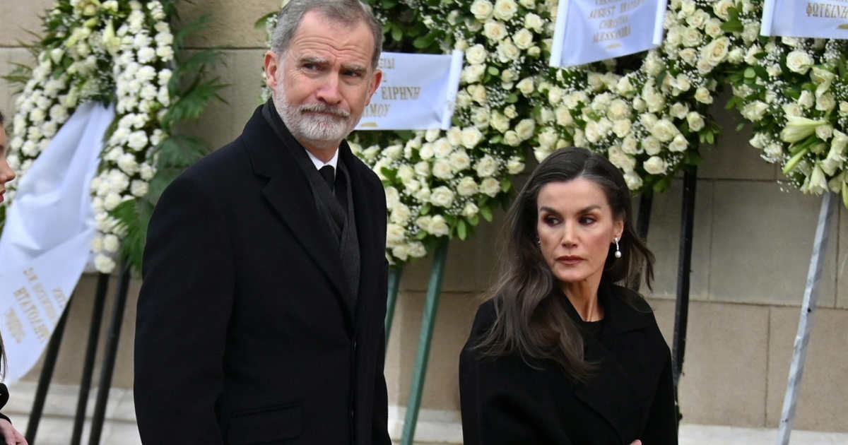 El gesto de Charlene y Alberto de Mónaco con Felipe y Letizia que no han  tenido el resto de casas reales: “Nuestros pensamientos están con las  familias de las víctimas”