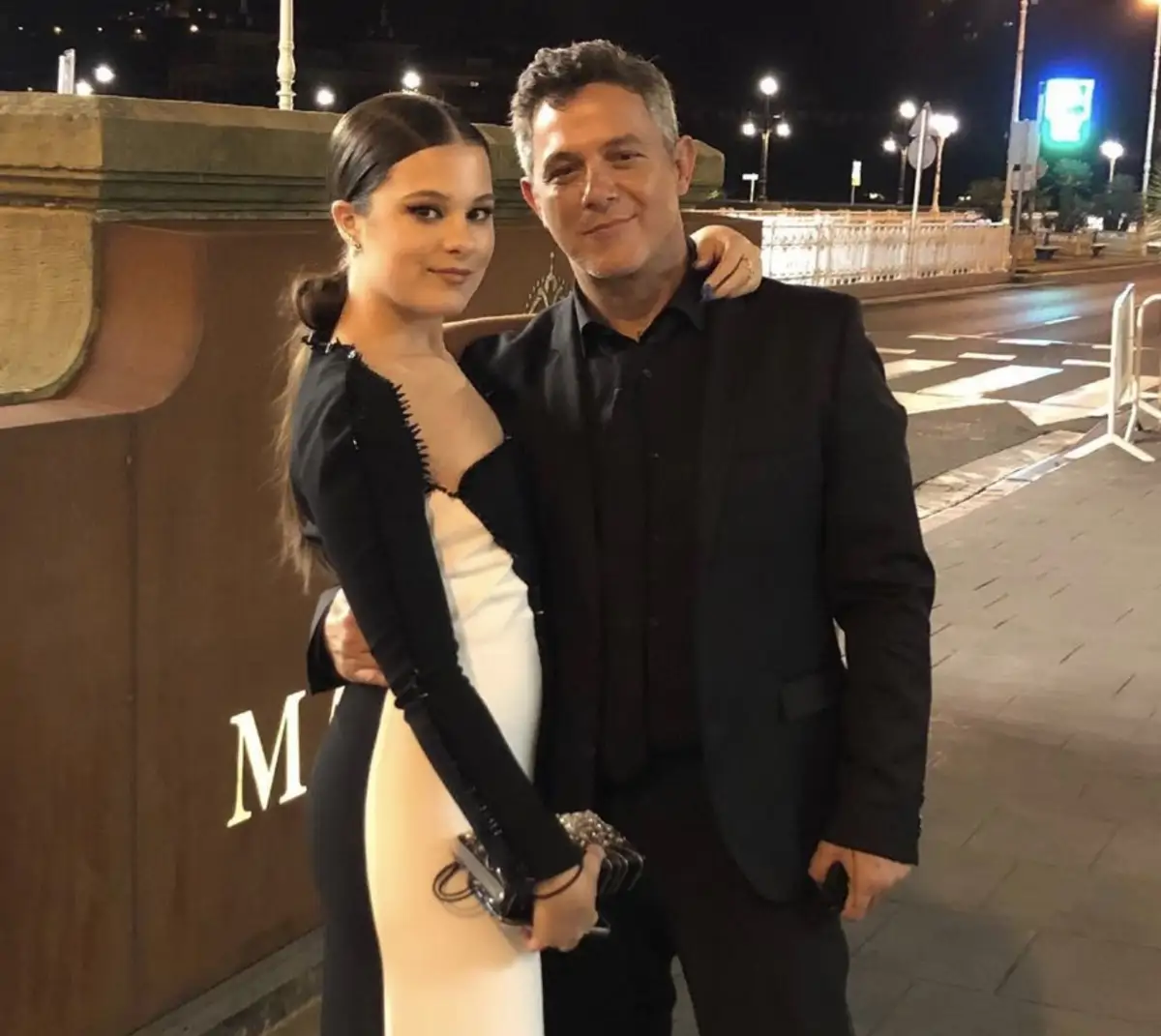 Manuela y Alejandro Sanz