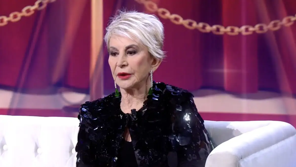 Traición, ruina económica y un futuro incierto: el resumen completo de la entrevista de Karmele Marchante en '¡De Viernes!