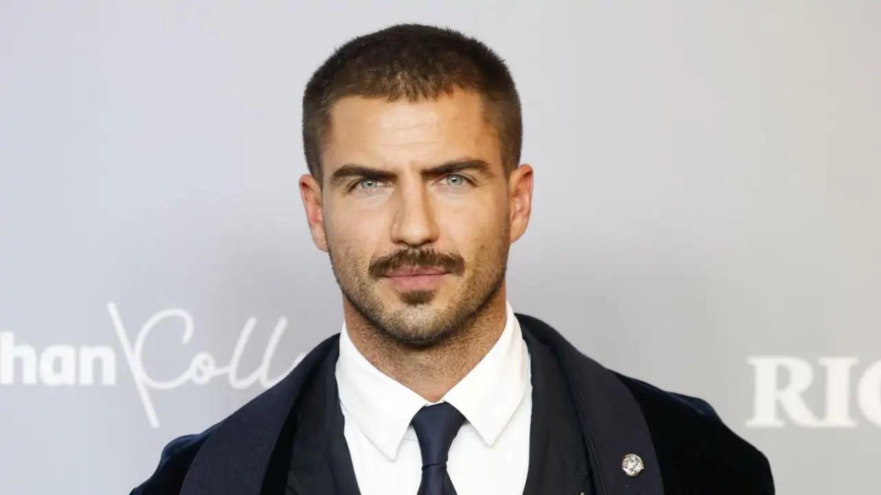 Maxi Iglesias, sobre su infancia: “Llamándome Maximiliano Teodoro tenía ...