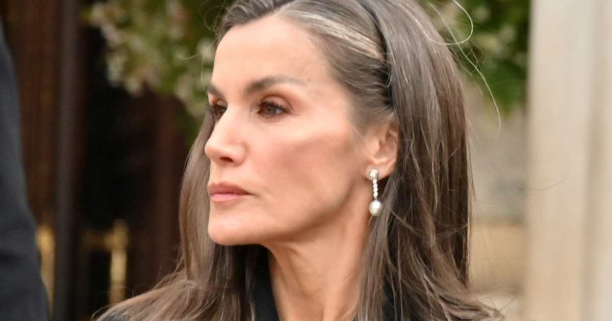 La confesión con la que la reina Letizia rompió el tabú de la muerte de su  hermana Erika: "Un día dejarás de llorar"