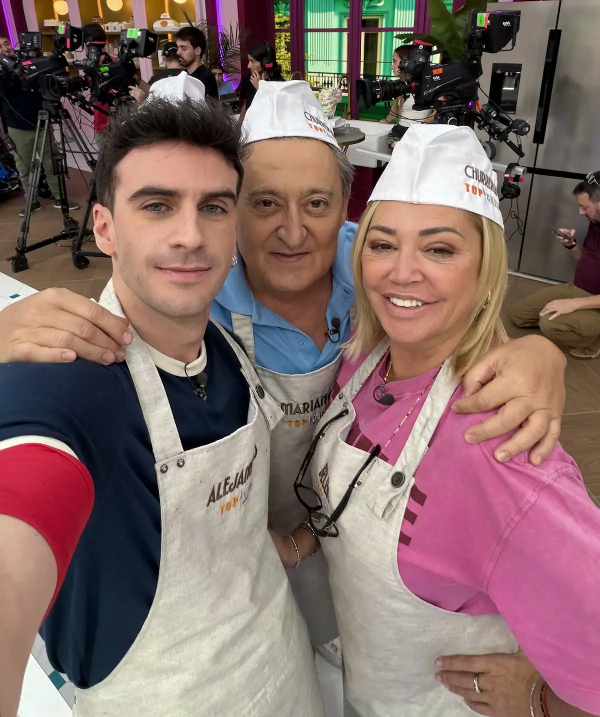 EXCLUSIVA | Alejandro Vergara, concursante de 'Top Chef, dulces y famosos':  "El juez más estricto ha sido Paco Roncero. Le llamamos 'Don Pero'"