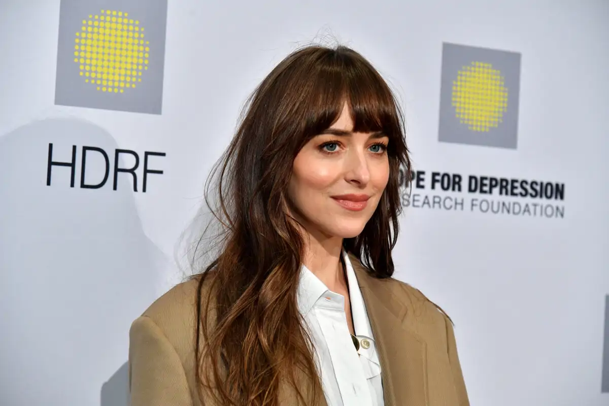 10 cortes de pelo con flequillo largo que dulcifican el rostro y tienen ...