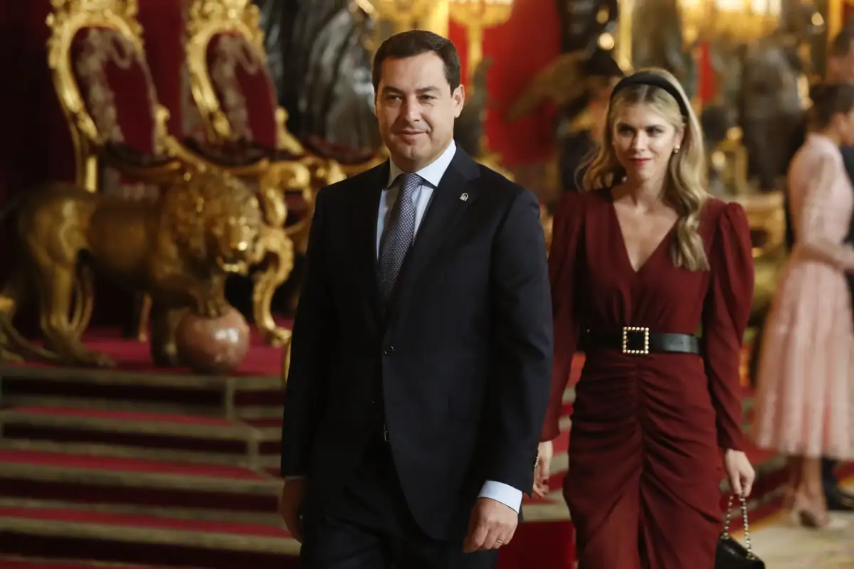 Juanma Moreno y Manuela Villena