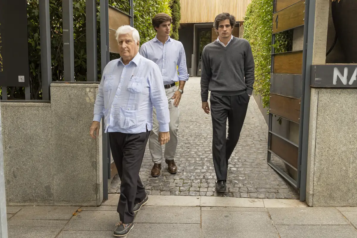 Carlos Fitz y sus hijos