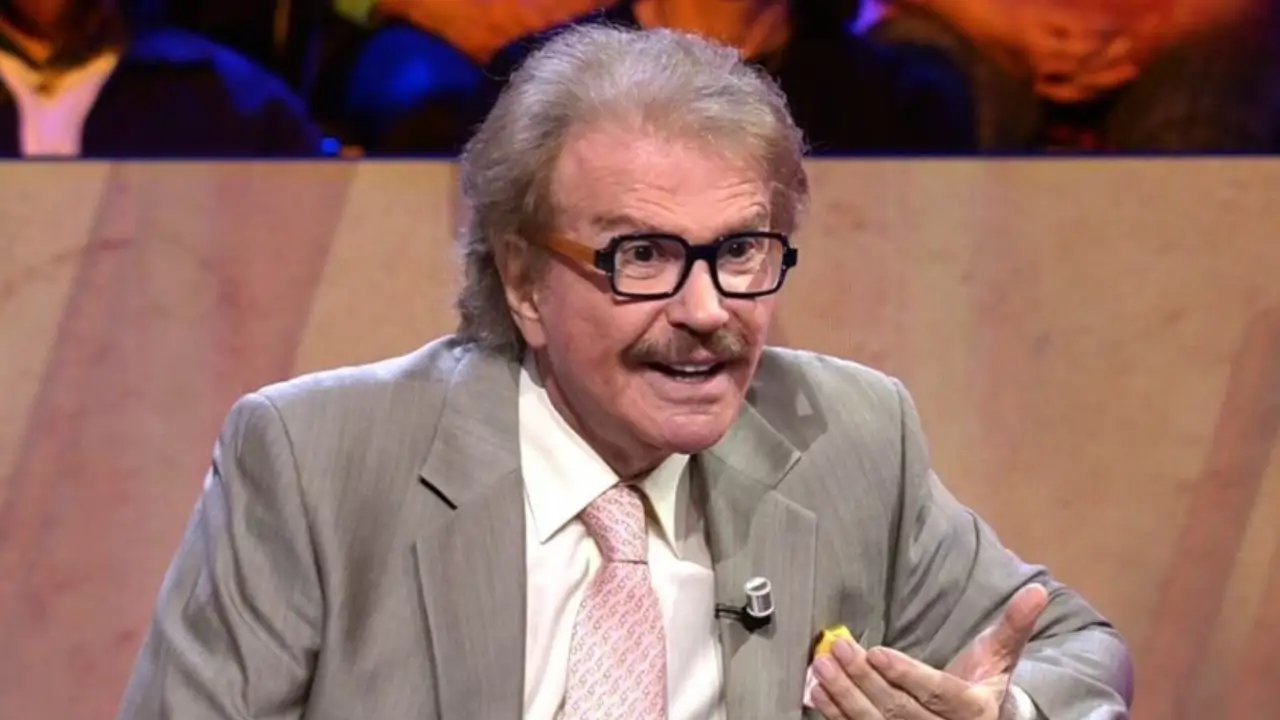 Bea Archidona para los pies a Edmundo Arrocet: “Hay que echarle valor para  hacer una entrevista para presentar a tu novia y que luego no sea tu novia”