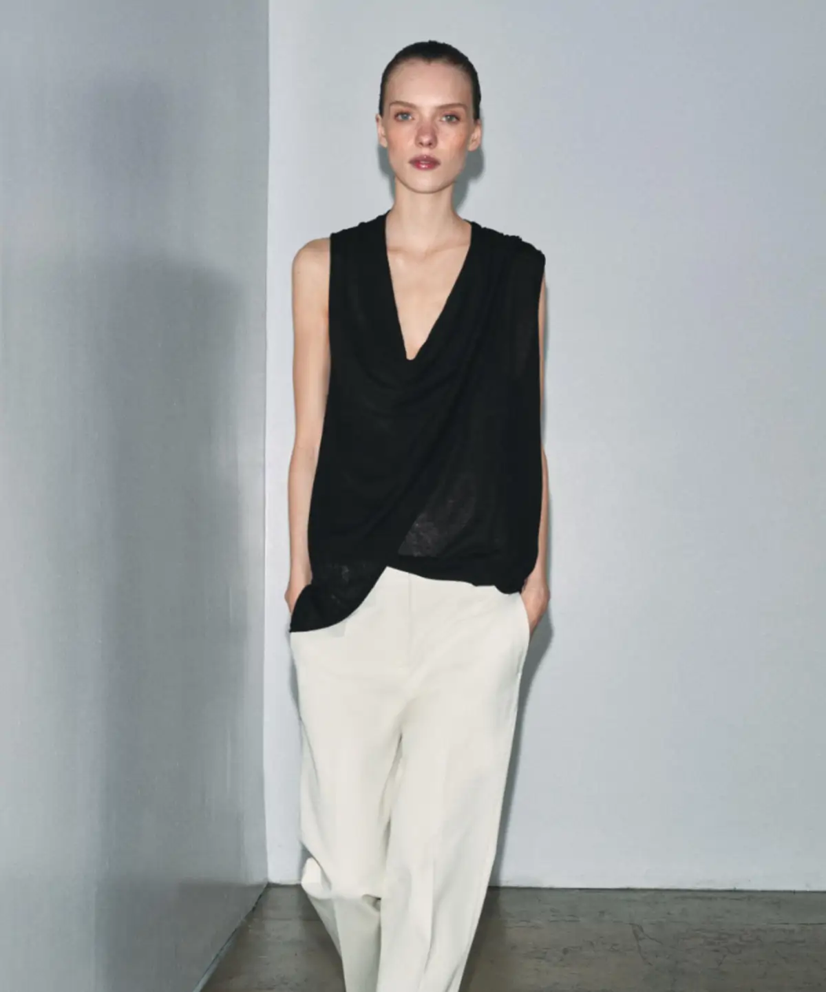 ayer-llegaron-a-zara-los-tops-de-punto-que-sustituir-n-a-las-blusas