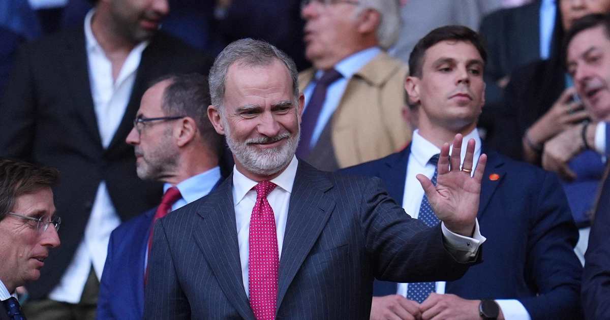 Felipe VI asiste a la semifinal de Champions y reaviva el debate sobre su pasión colchonera
