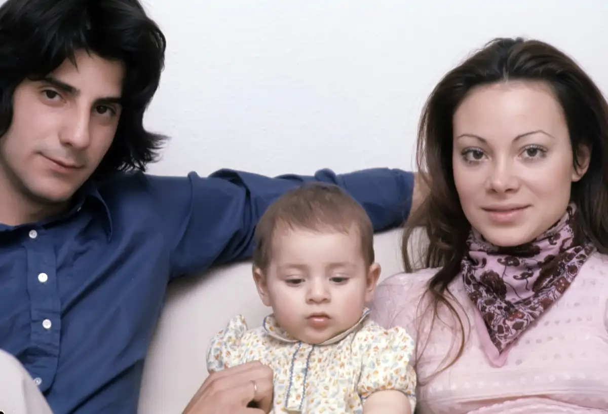 Paloma San Basilio, José Ignacio Gómez Pellico y su hija Ivana