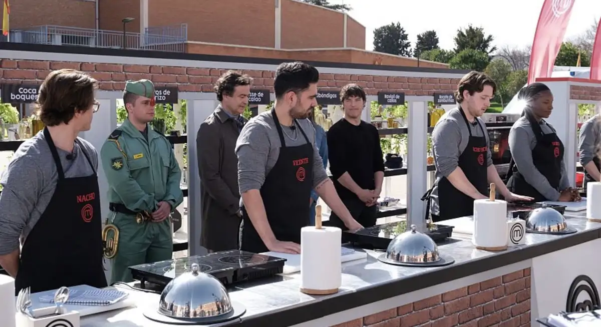 Un expulsado muy querido y un repescado que revolucionará las cocinas: el  jurado de 'MasterChef' sorprendió ayer con sus decisiones