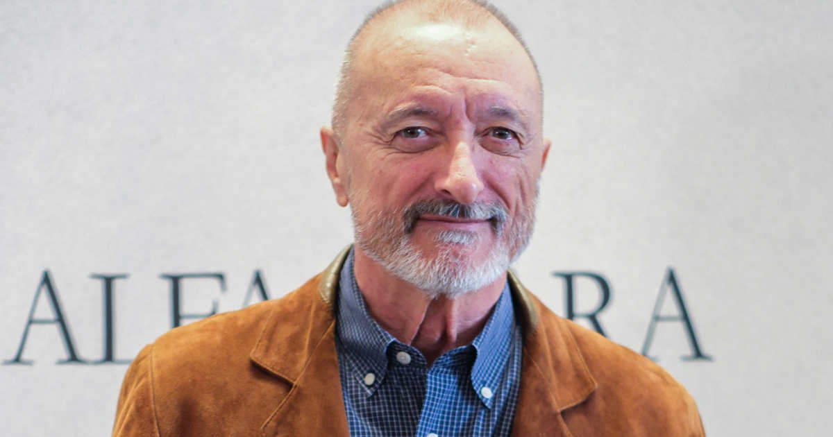 Arturo Pérez-Reverte, en 2024: “Si todavía fuera el reportero que fui, dedicaría una temporada a investigar a fondo a Zapatero. Pero solo soy uno que escribe novelas"