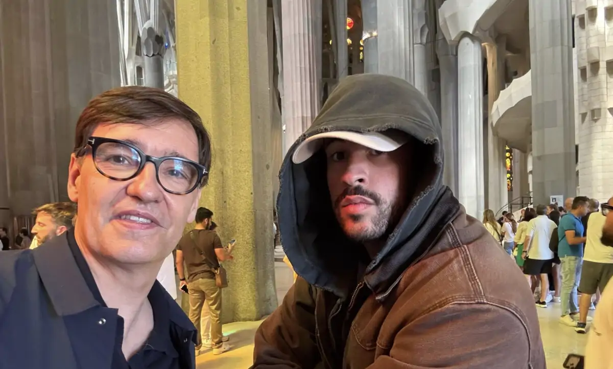 Salvador Illa y Bad Bunny 