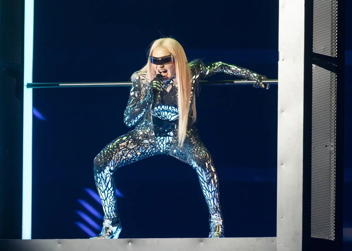 Madonna.