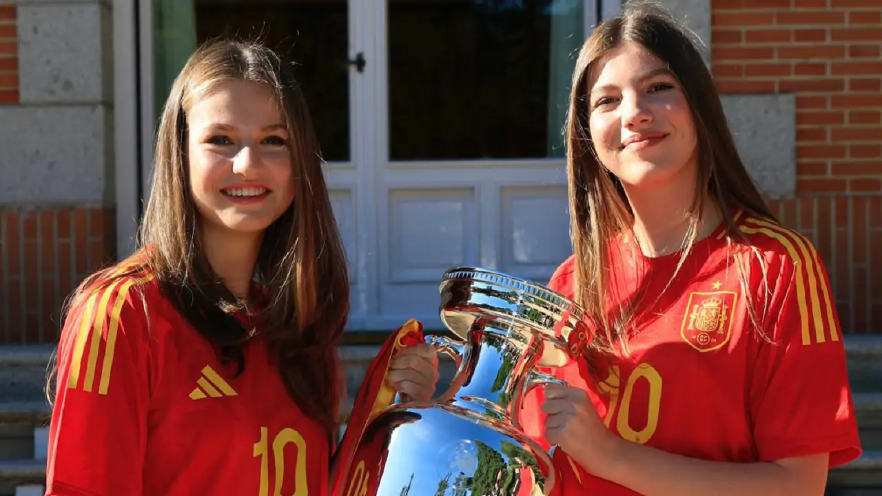 Leonor y Sofía, obligadas a decir no al Mundial: la verdadera razón de su ausencia en el España-Bélgica del viernes