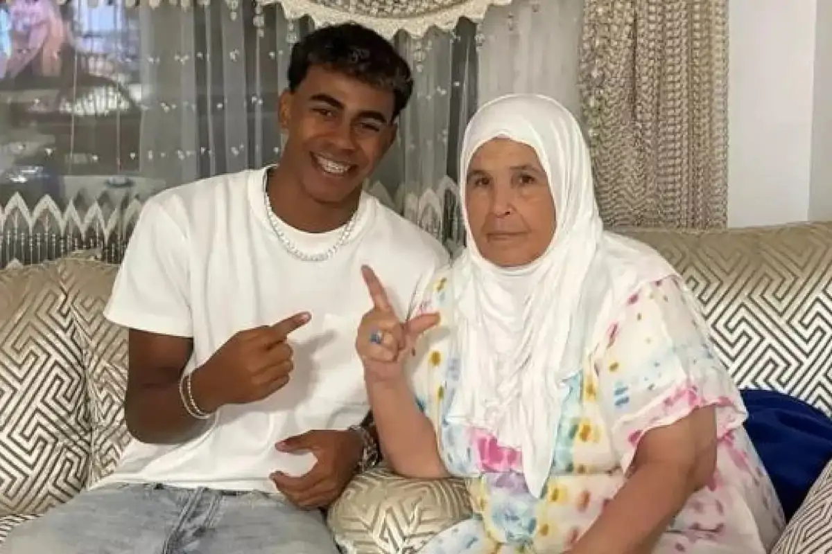 El verdadero motivo por el que Lamine Yamal no usa sus apellidos: "En  agradecimiento a dos amigos incondicionales"