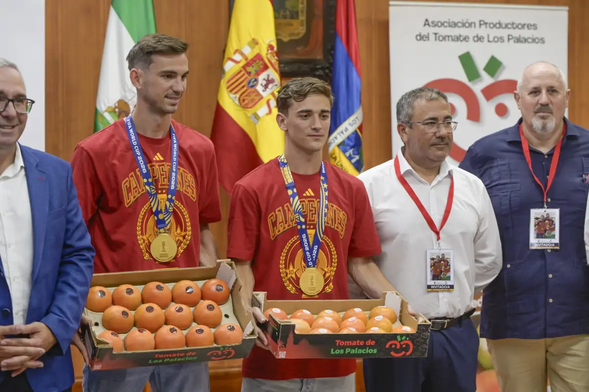 Gavi y Fabián Ruiz